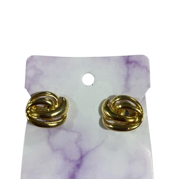 Fashion clip earrings like new - Picture 4 of 4